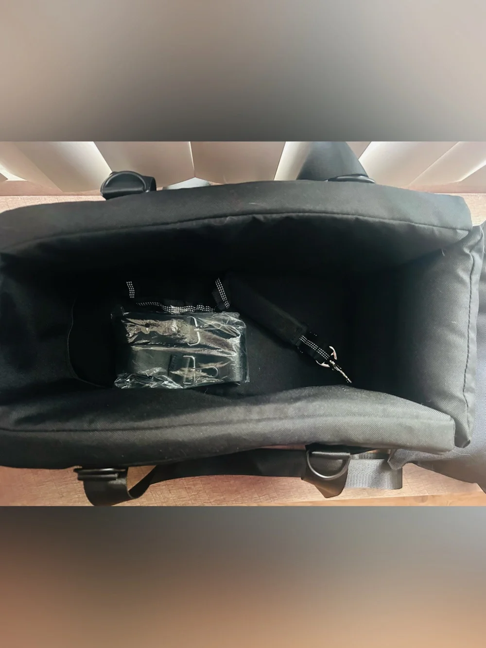 Pawseat Dog Safety Car Booster Seat & Carrier, Small, Black Color